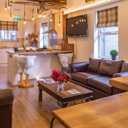 Lakes Boutique Hostel Apartment Уиндермер Екстериор снимка